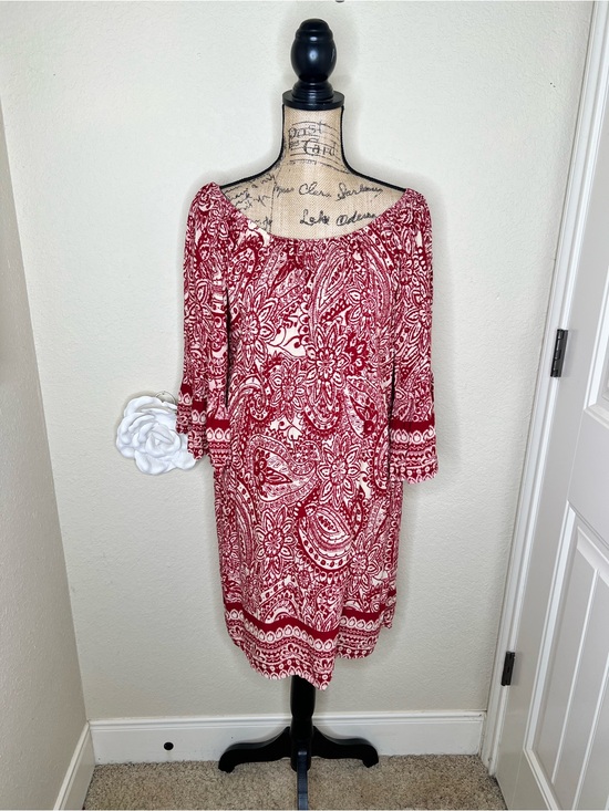 Umgee Dresses & Skirts - NTM: Umgee Red White Paisley Boho Shift Dress Bell Sleeve Knee Length Medium